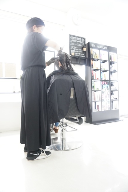 秋に向けてヘアカラーを楽しみましょう！